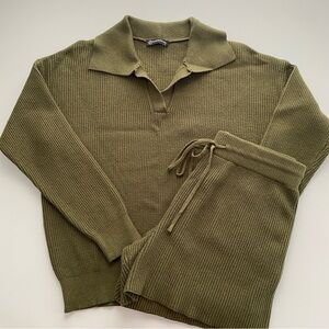 Pretty Garden Army Green Knit Sweater and Shorts Set